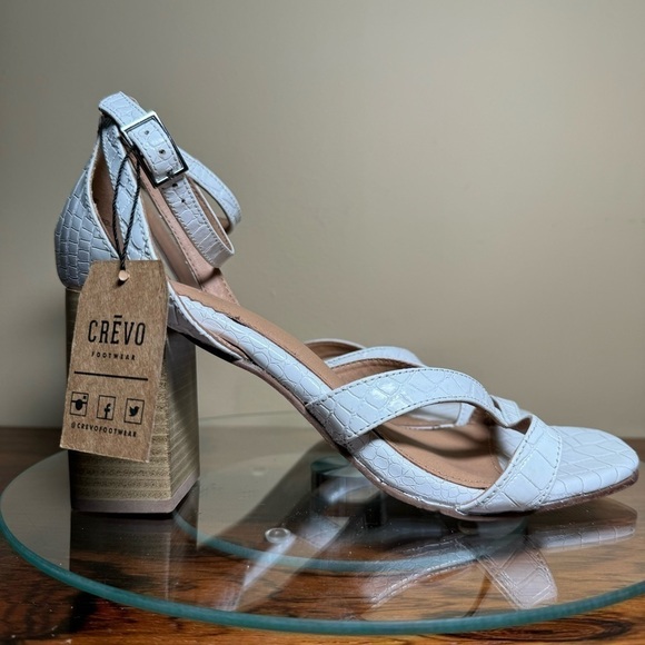 Crevo Kaitlyn Block Heel Dress Sandal - white - size 8.5 - Picture 5 of 16